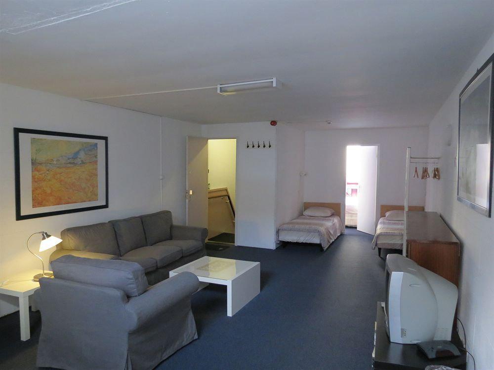 Hotel Hoksbergen 2* Amsterdam