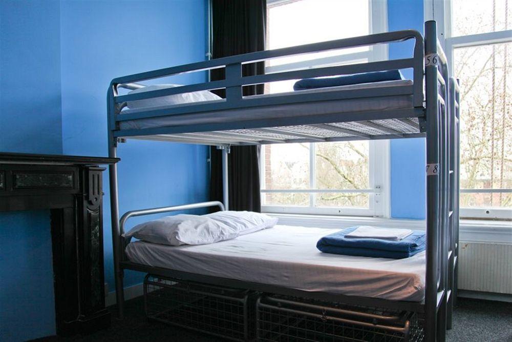 The Flying Pig Uptown Hostel