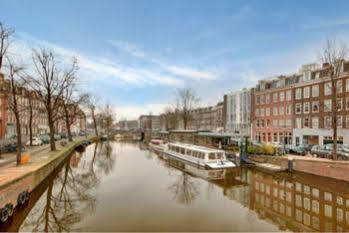 Short Amsterdam