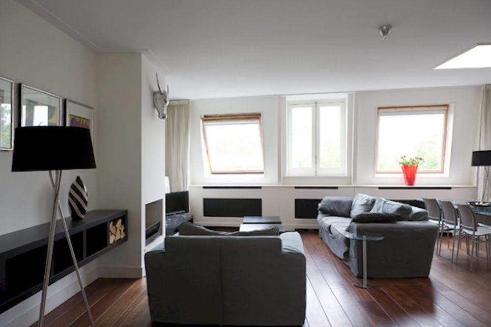 Marnix360apartments The Mansion Apartahotel 2*