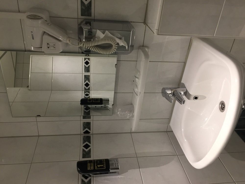 Luxer Hotel Amsterdam
