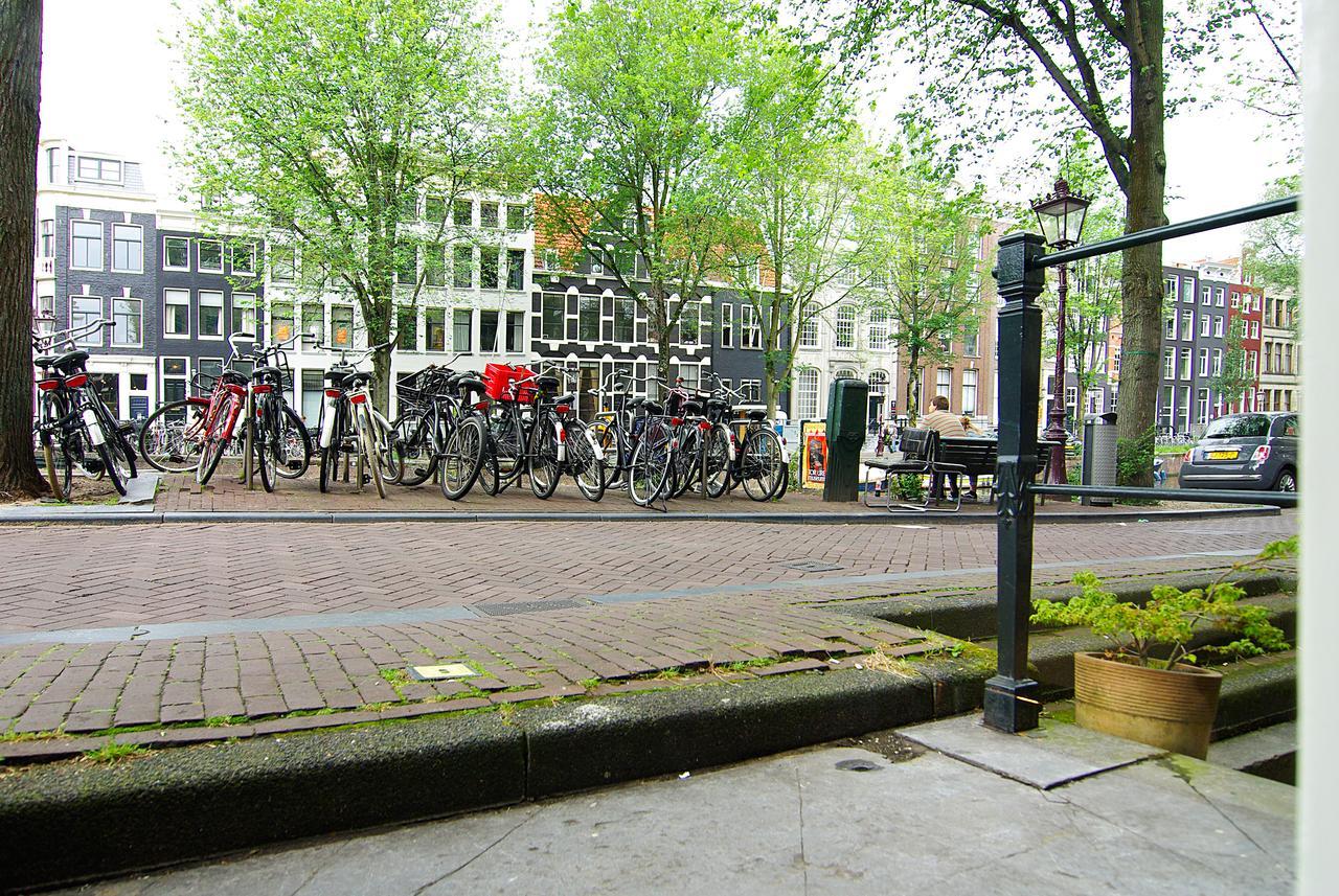 Zandberg - Canal View Couette-café 3*