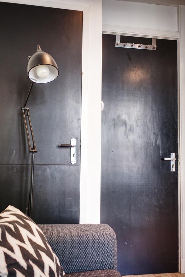 N0. One Couette-café Amsterdam