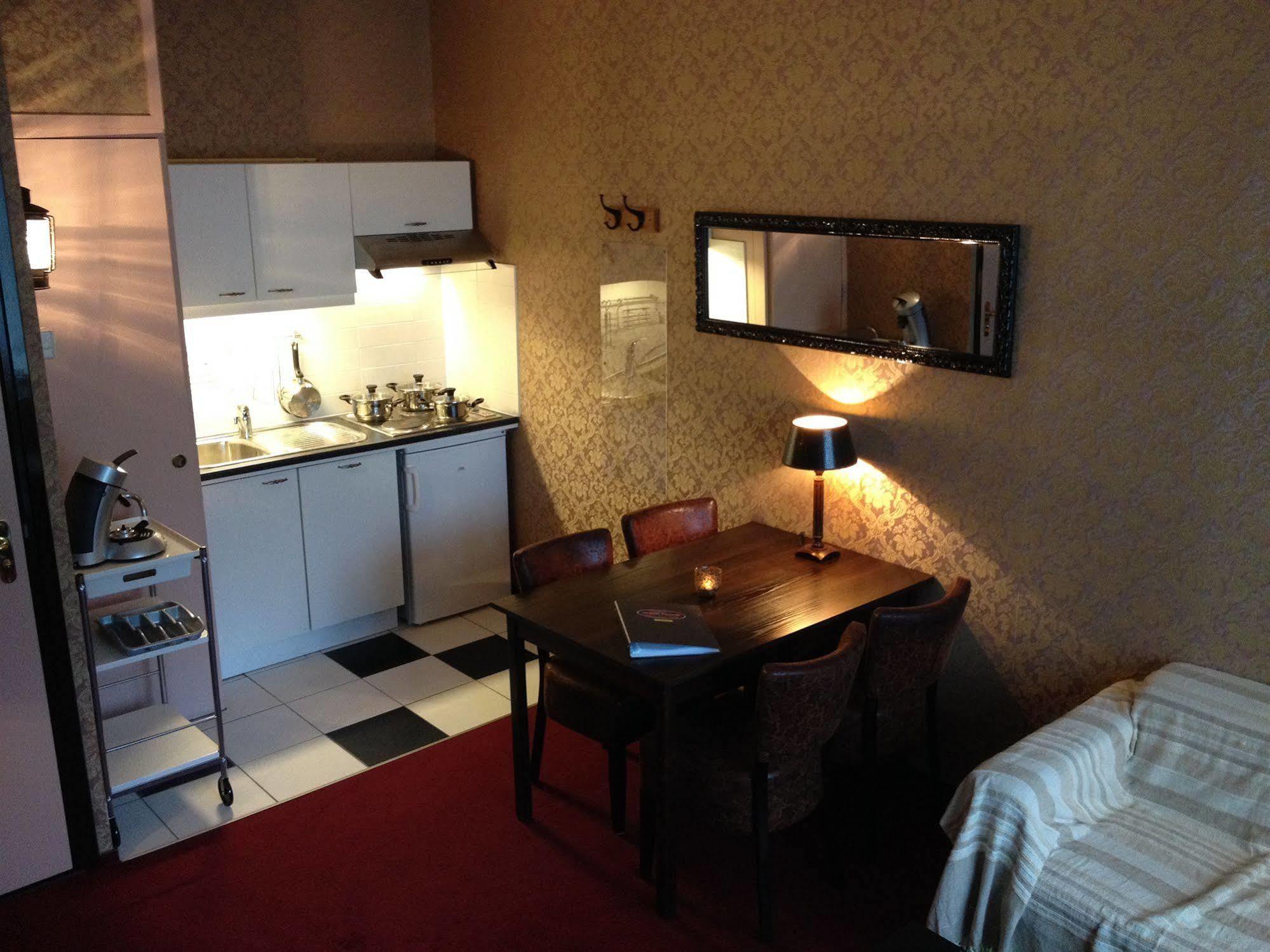 Hotel Village 3*