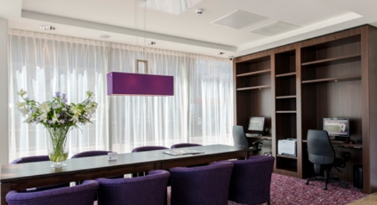 Hampton By Hilton / Arena Boulevard 3*