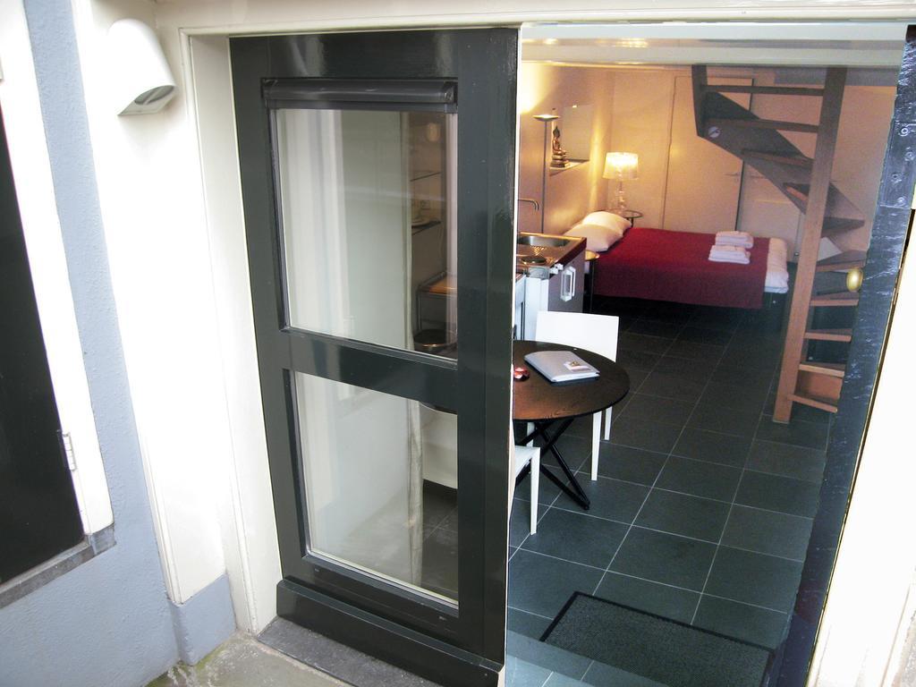 Canal Guest Bed & Breakfast Amsterdam