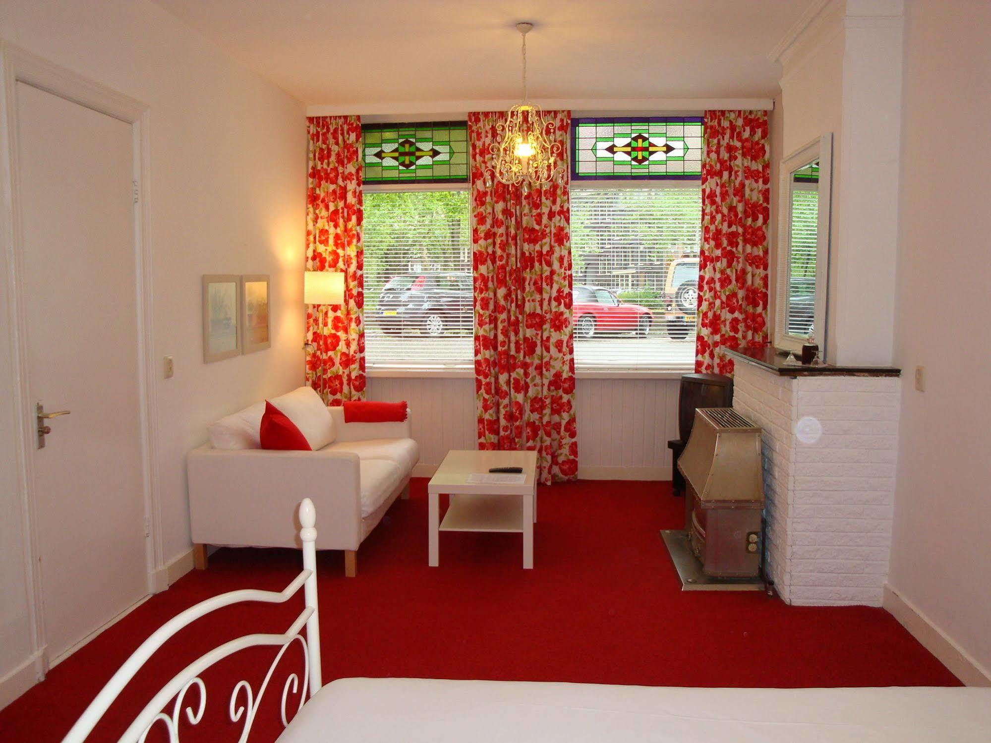 Bed And Breakfast Amsterdam 3* Amsterdam