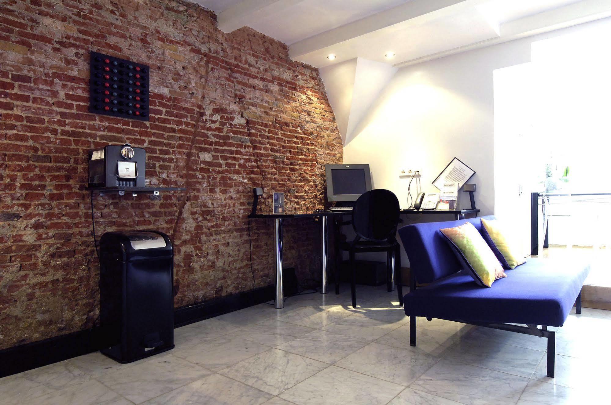 Couette-café Boutique 4*
