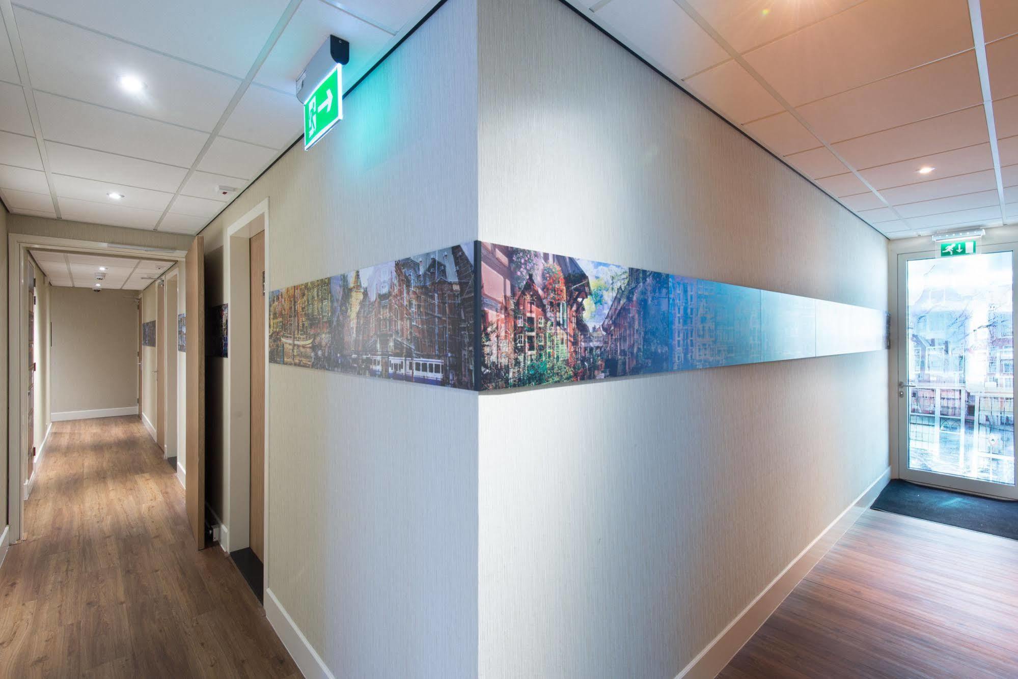 Mosaic Centre Hotel