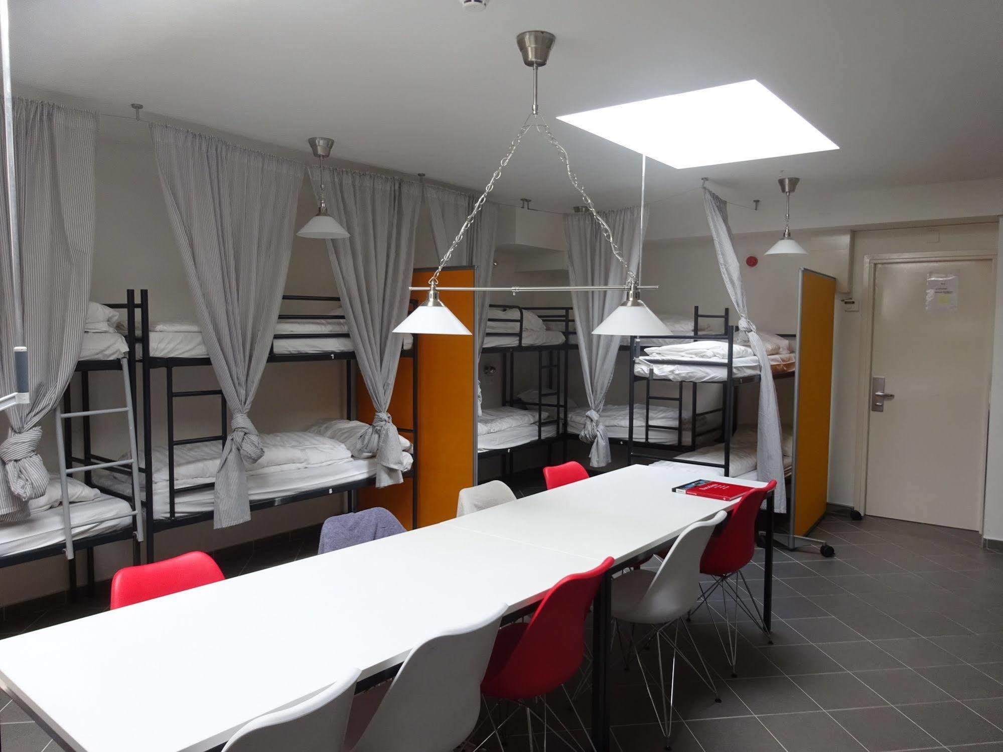 Sleep-inn Auberge de jeunesse *