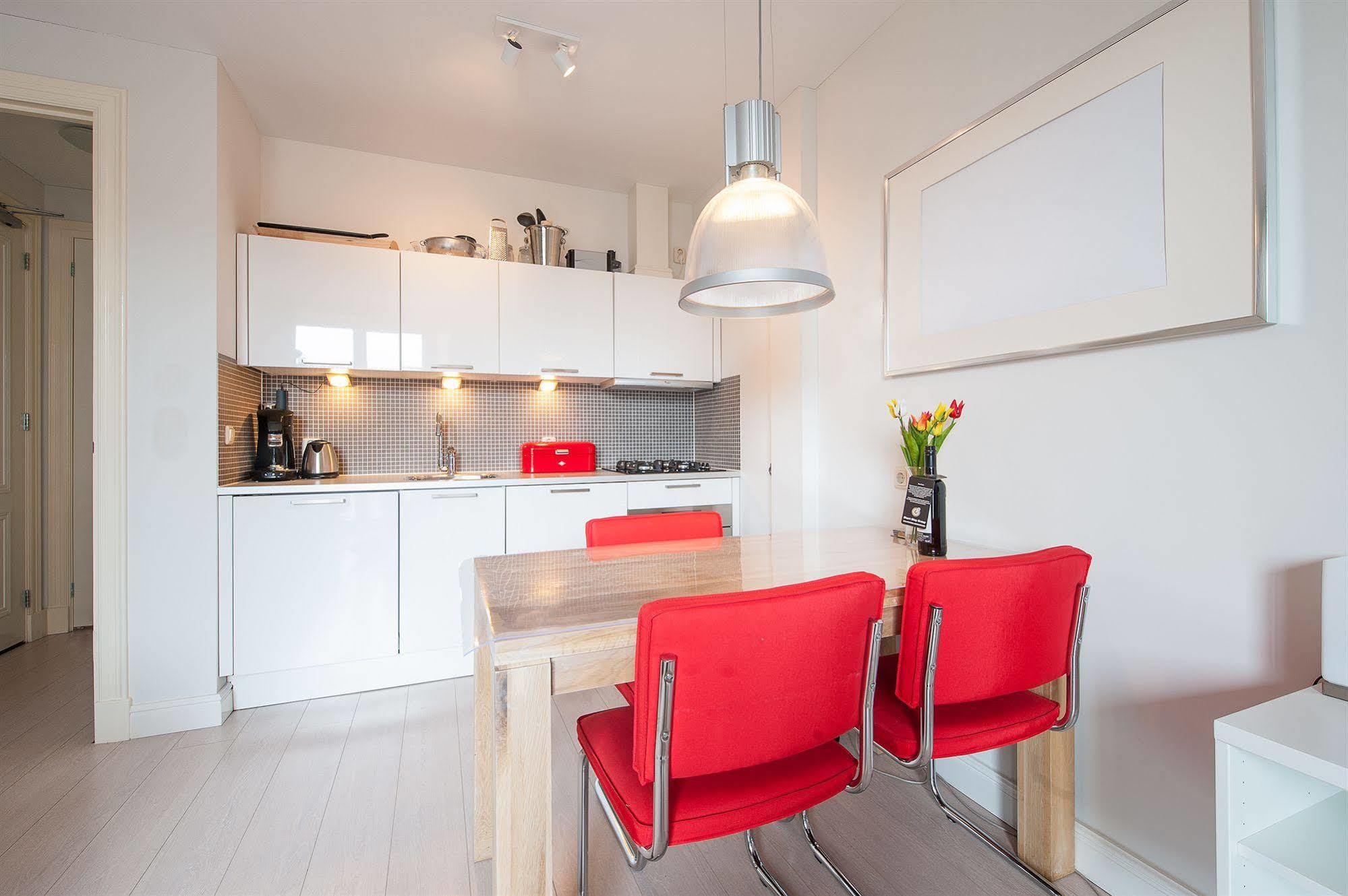 Short Group Dapper Market Serviced Appartement Amsterdam