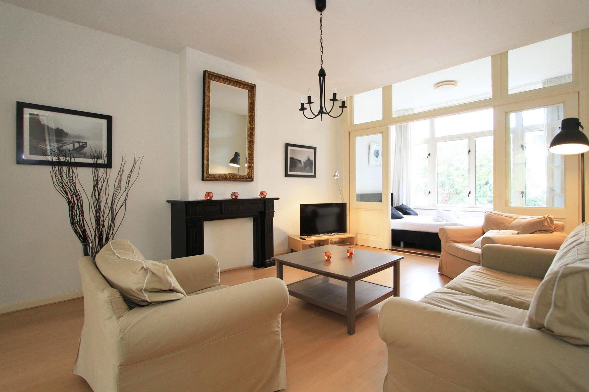 Nassau Canal Bed & Breakfast Amsterdam