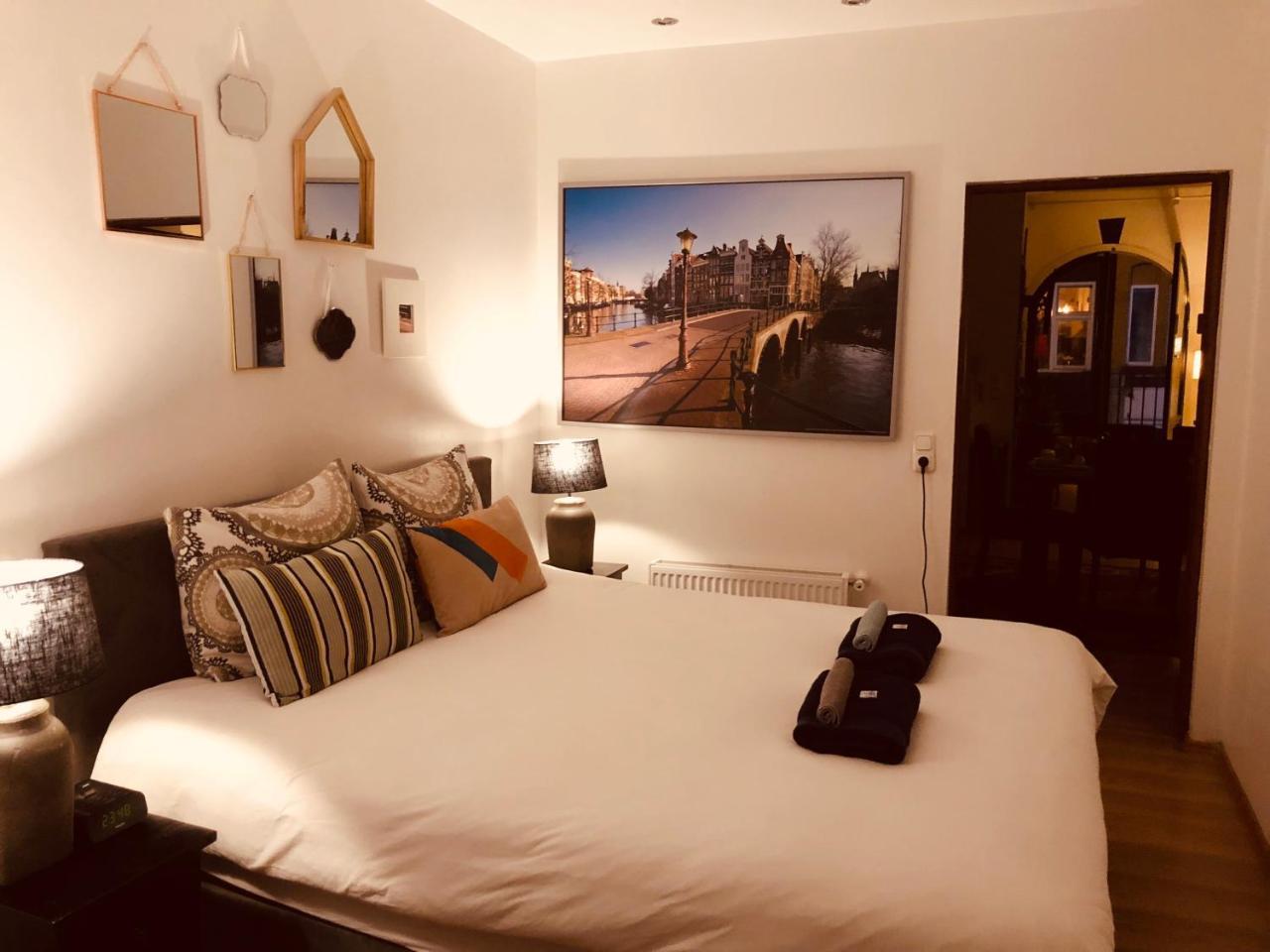 At Noel's 3* Amsterdam