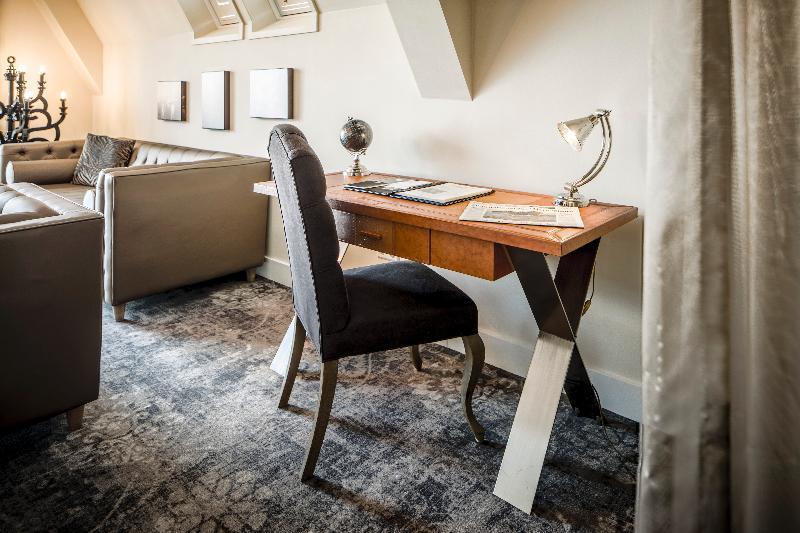 Luxury Hotel 5*