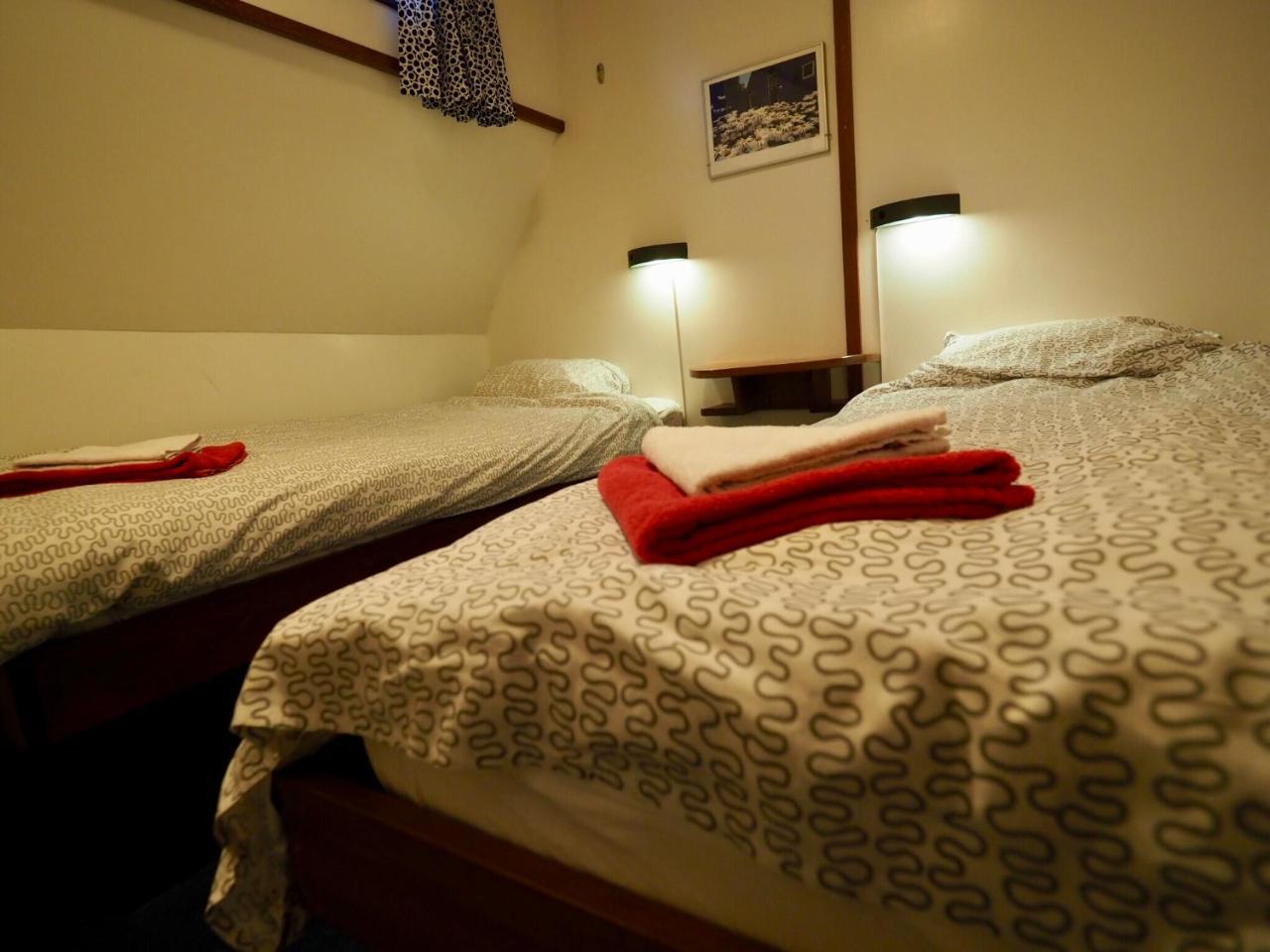 Hotel Hotelboot Sarah Ámsterdam
