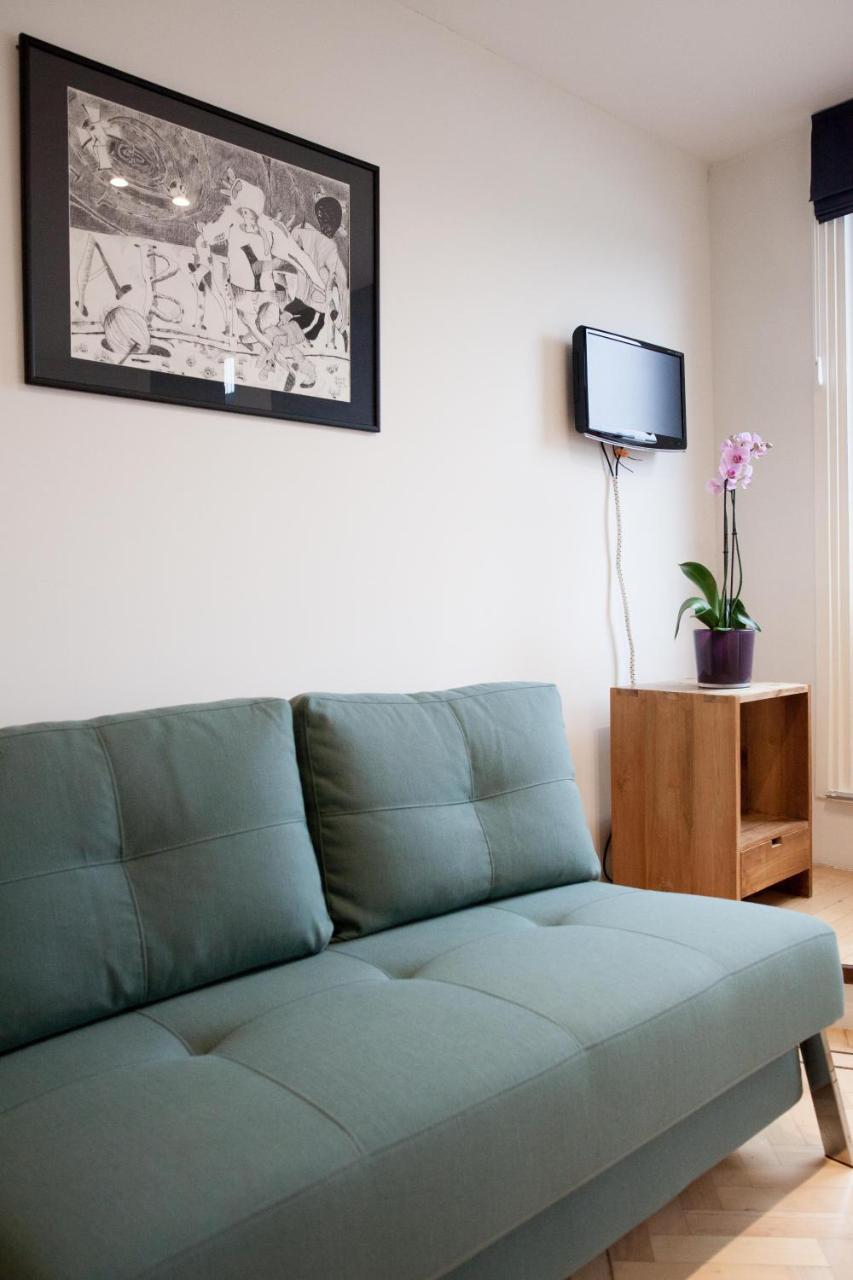 Bed & Breakfast Kuwadro Guesthouse Centrum 2*