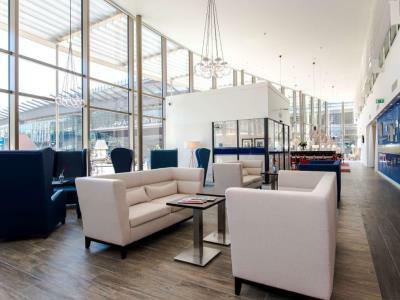 Hotel Hampton By Hilton / Arena Boulevard