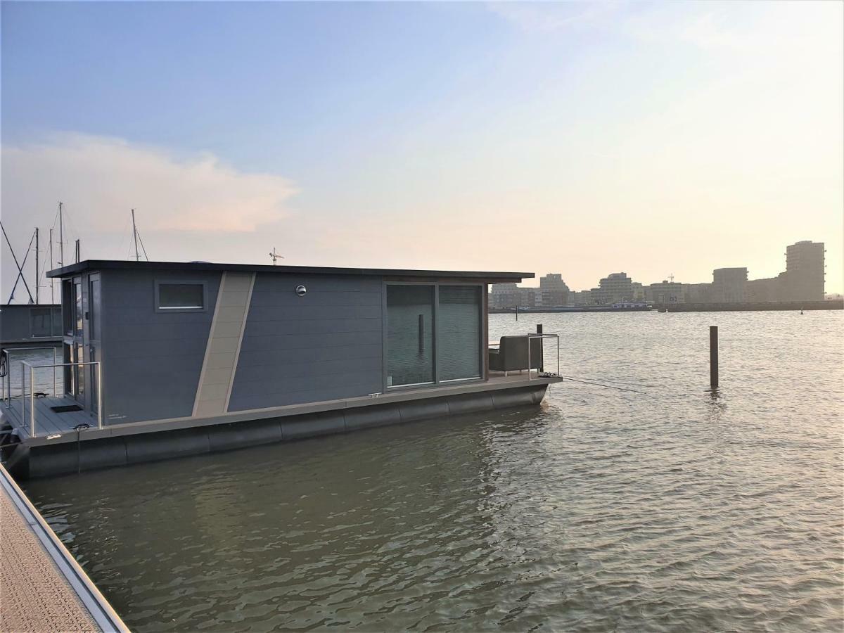 Houseboat