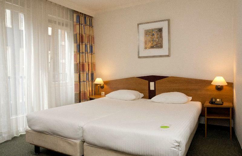 Hotel Avenue 3*