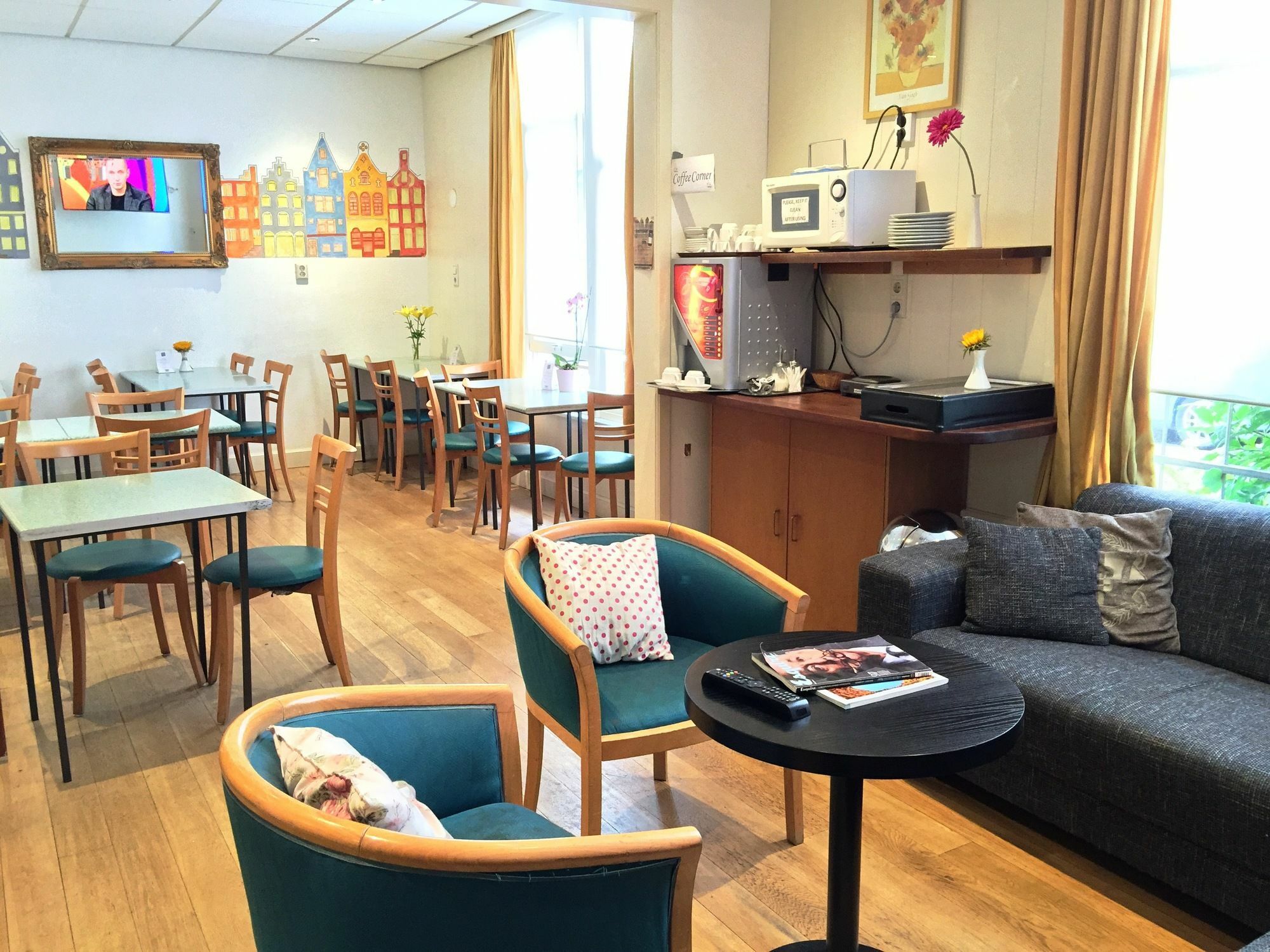 Euphemia Budget Old Canal Zone Hostal *