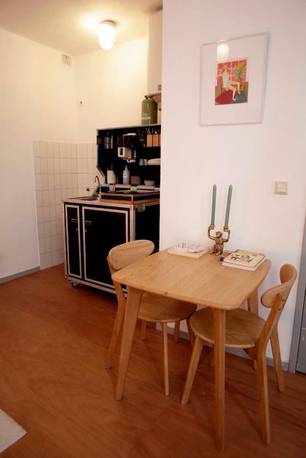 The One Roomed 3* Amsterdam