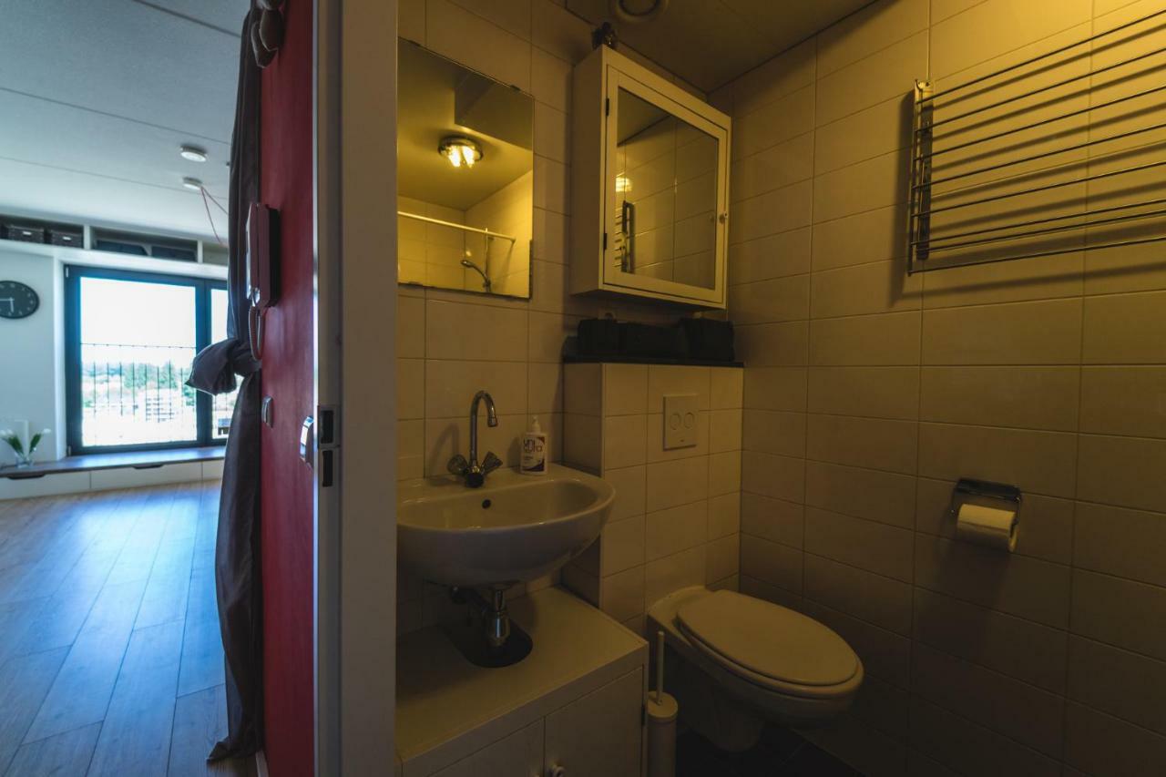 Private Studio In Appartement Amsterdam
