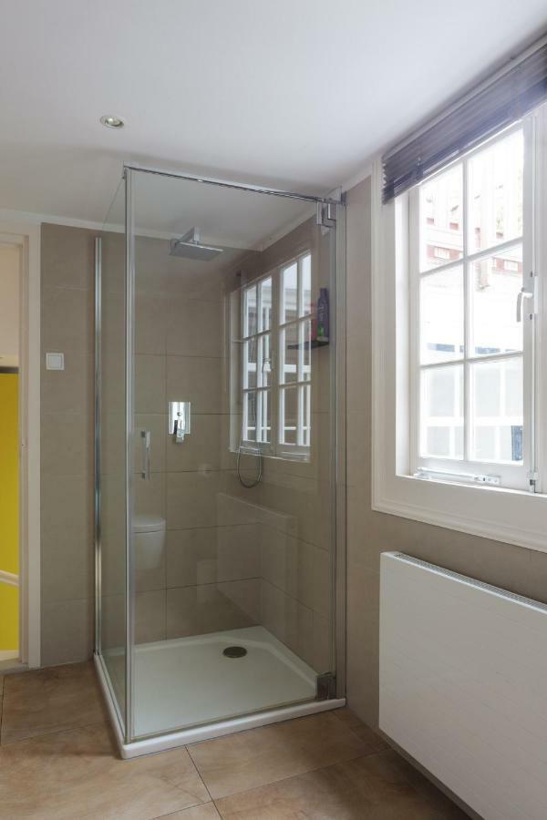Duplex Near Anne Frank Museum *