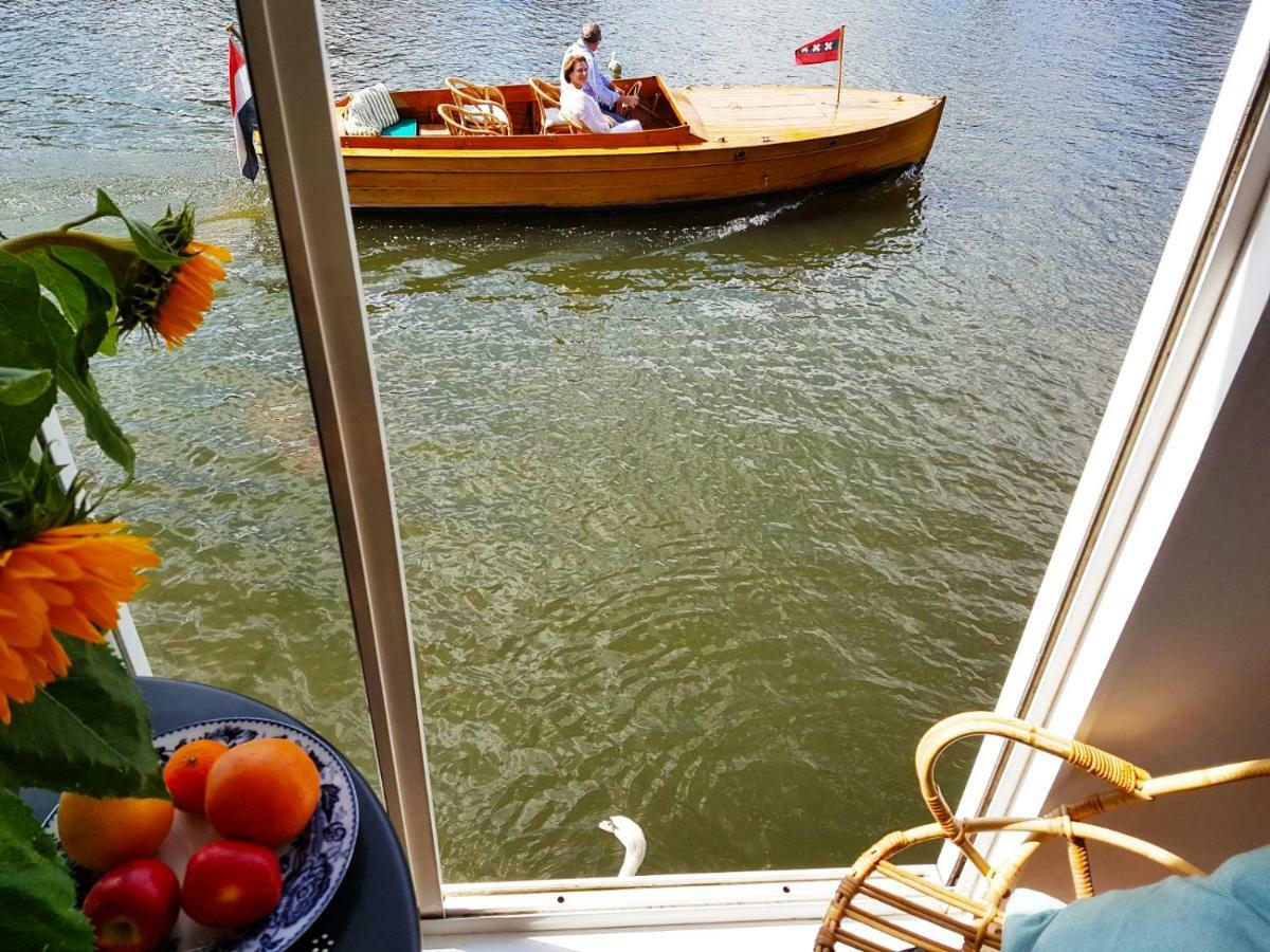 Houseboat Concordia * Ámsterdam