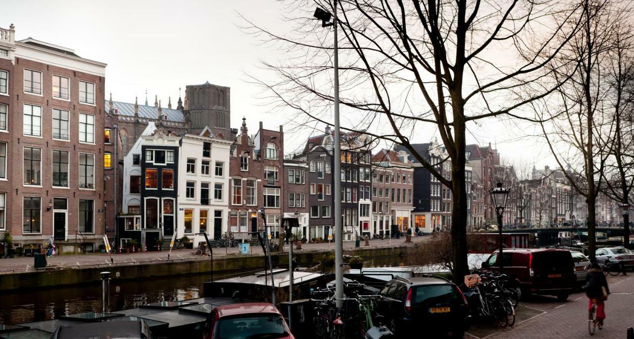 Classy 17th C Canalhouse Amsterdam