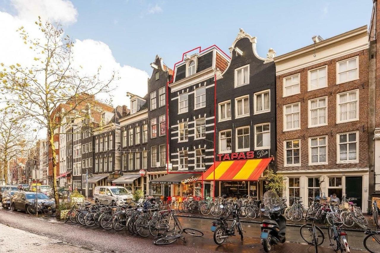 Mnque Amsterdam