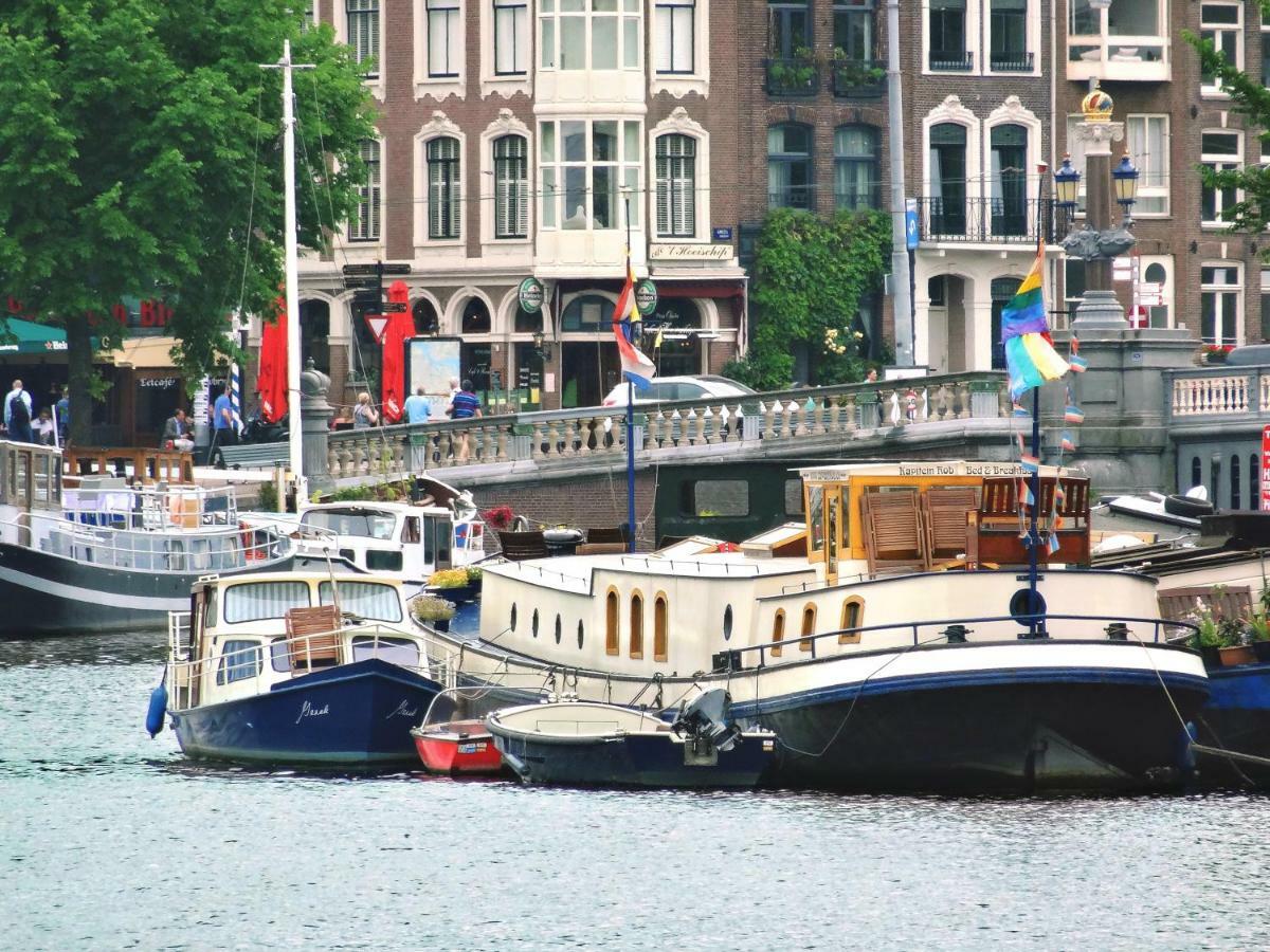 Art Nouveau Houseboat, In Hart Of The City Center
