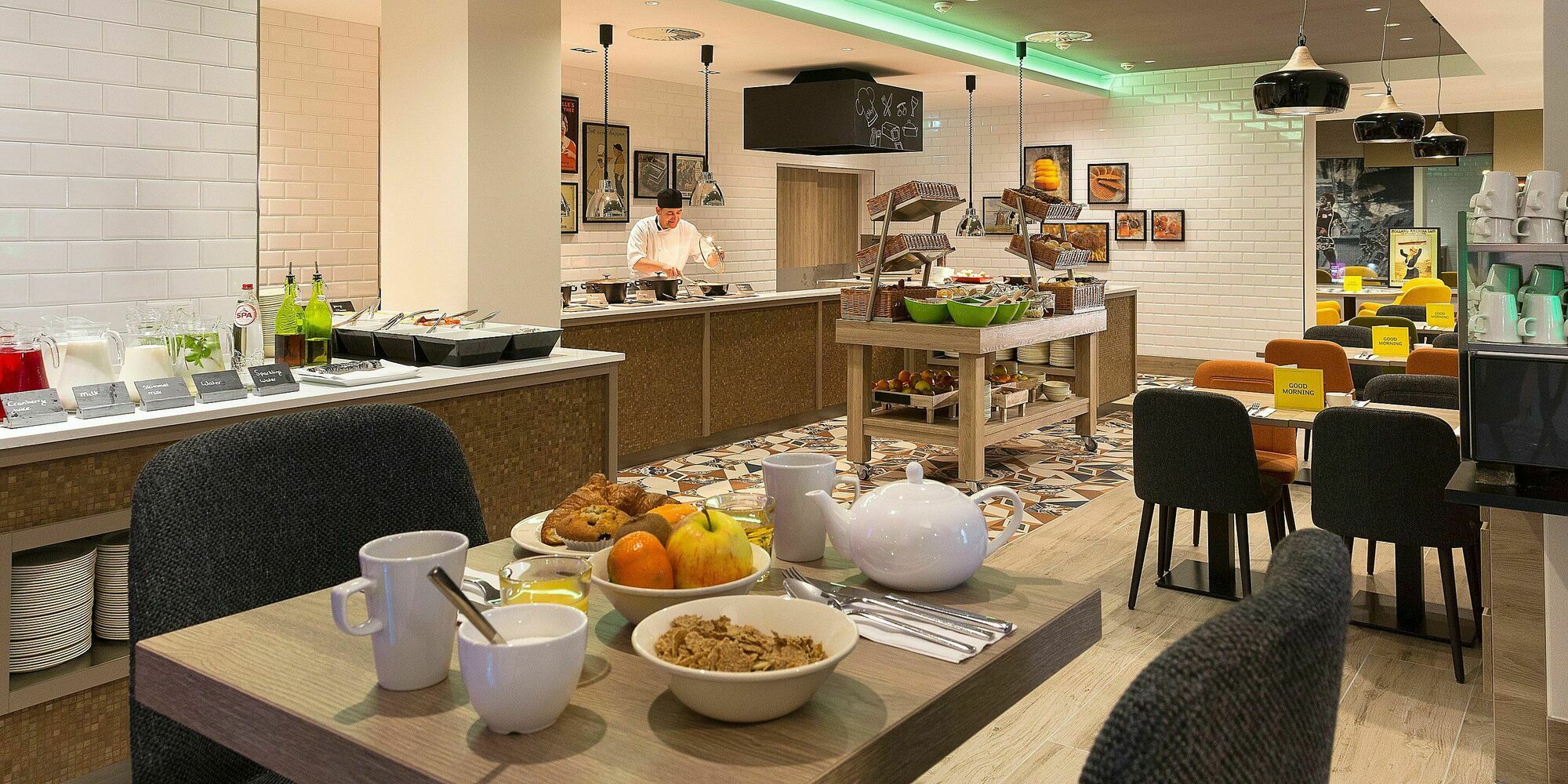 Holiday Inn Amsterdam Hotel