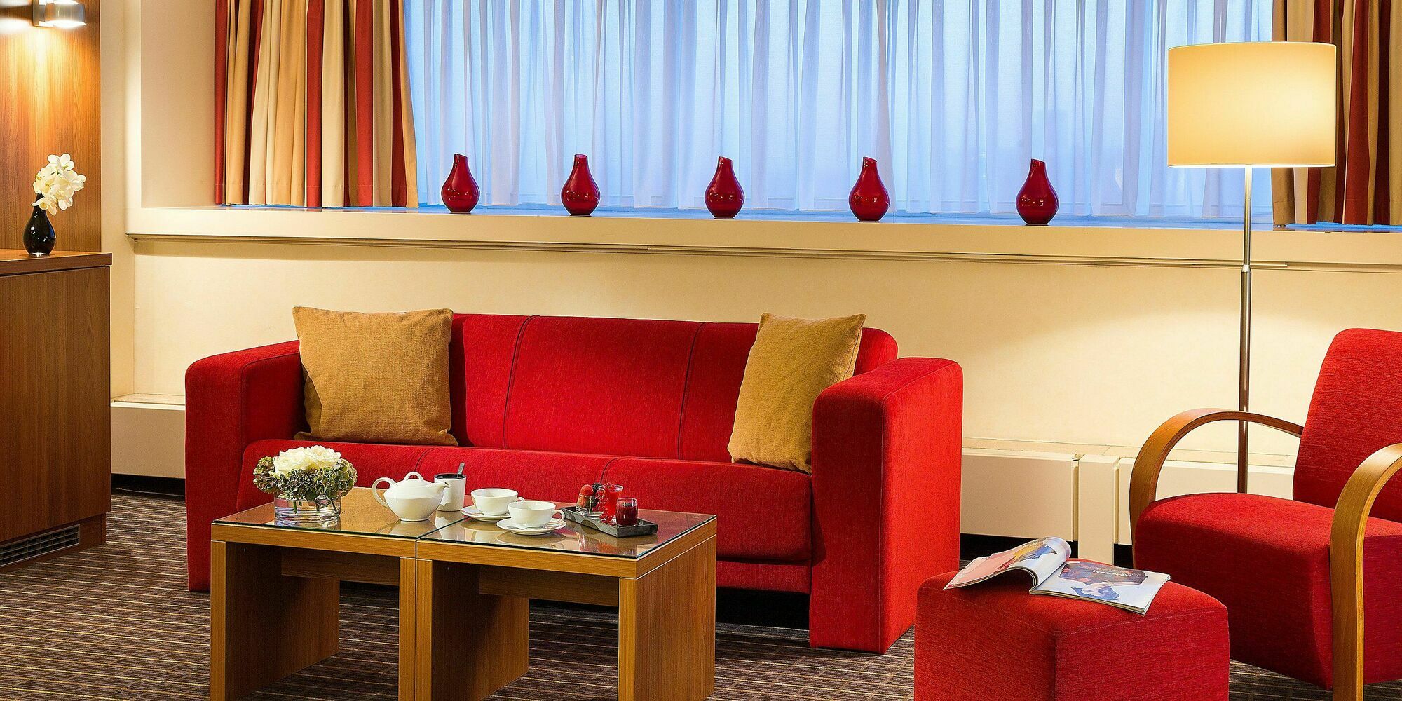 Holiday Inn Amsterdam 4* Amsterdam