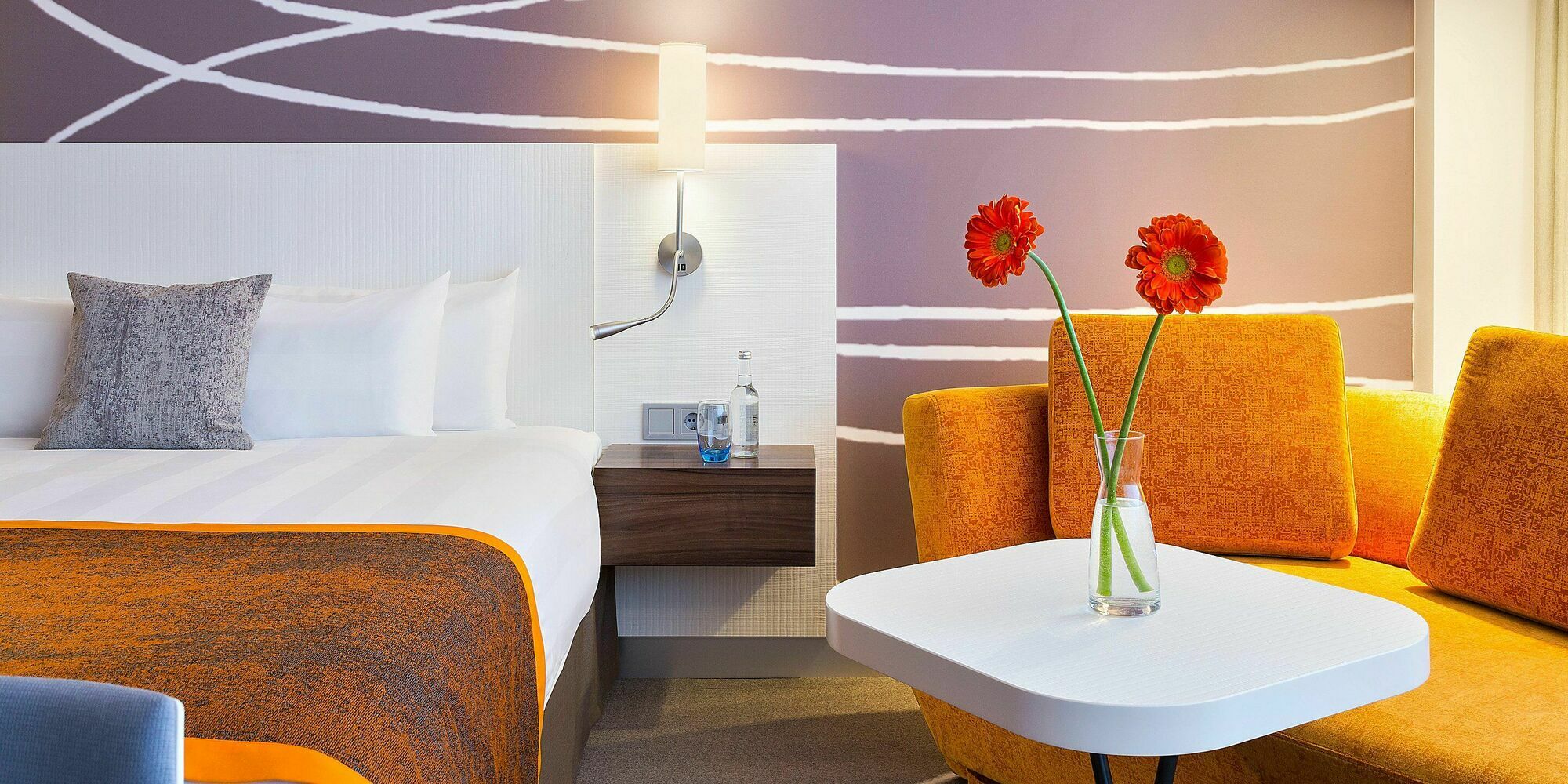 Holiday Inn Amsterdam Hotel 4*