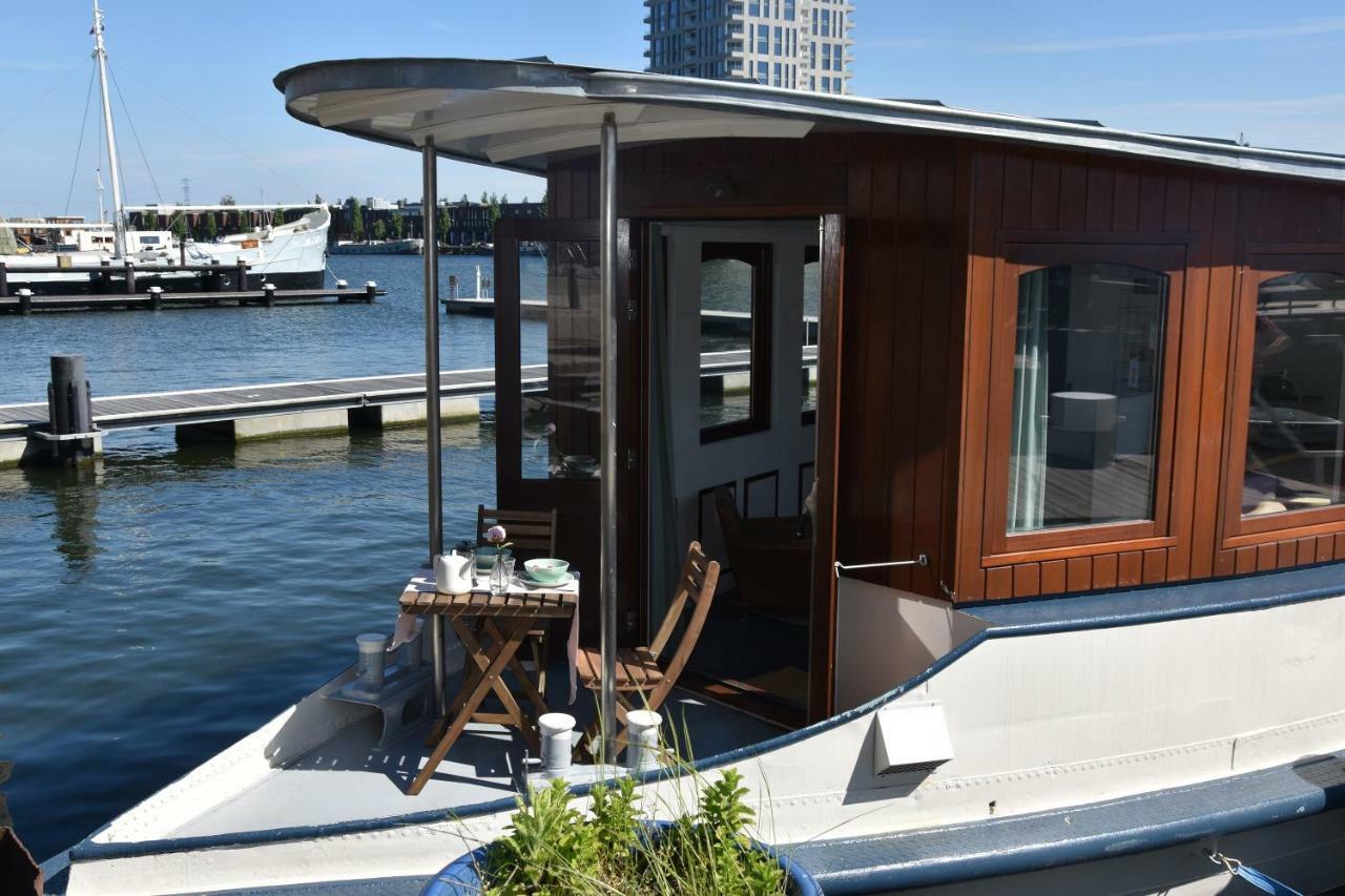 Houseboat Ms Rhy Blitz