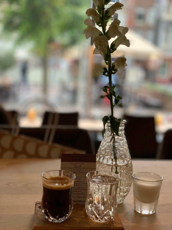 Couette-café Canal View *