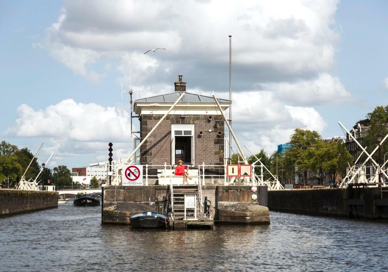 Sweets - Amstelschutsluis Amsterdam