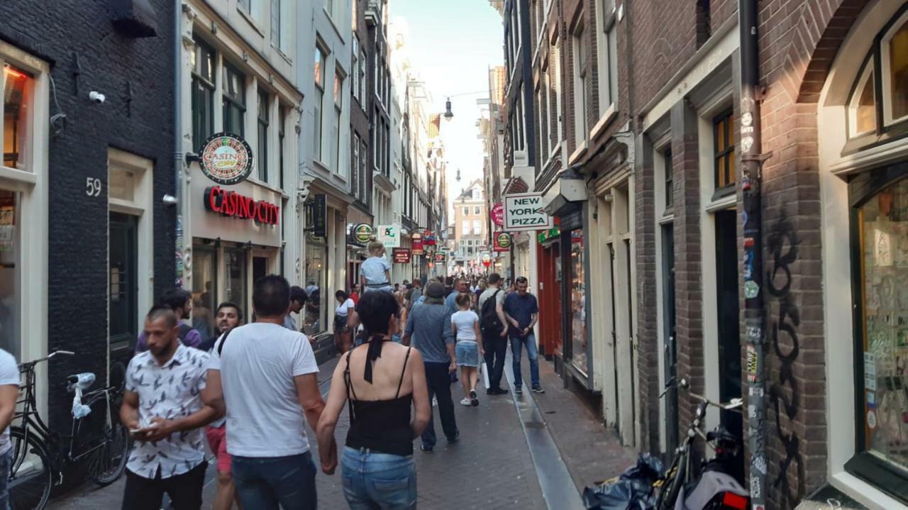 Red Light District Cozy