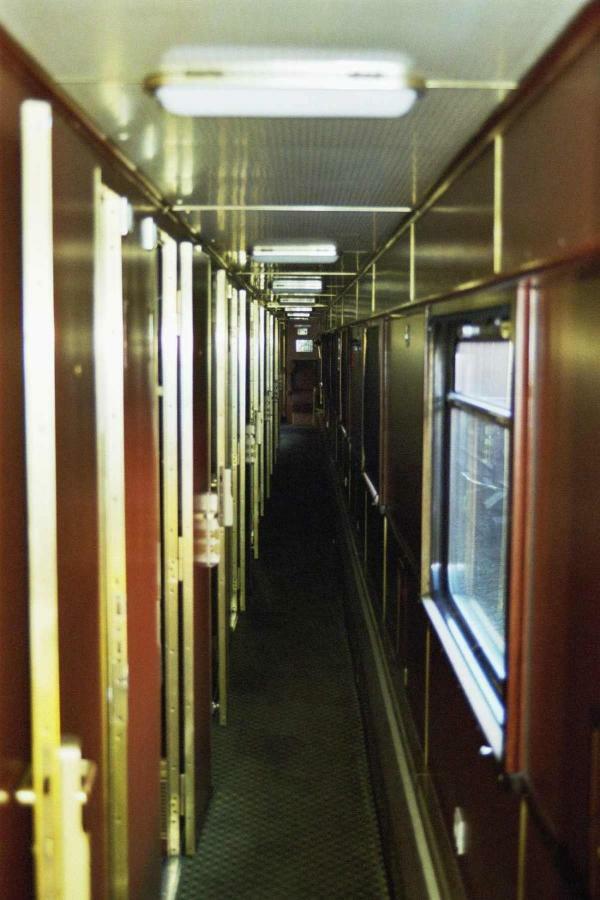 Train Ostello Amsterdam