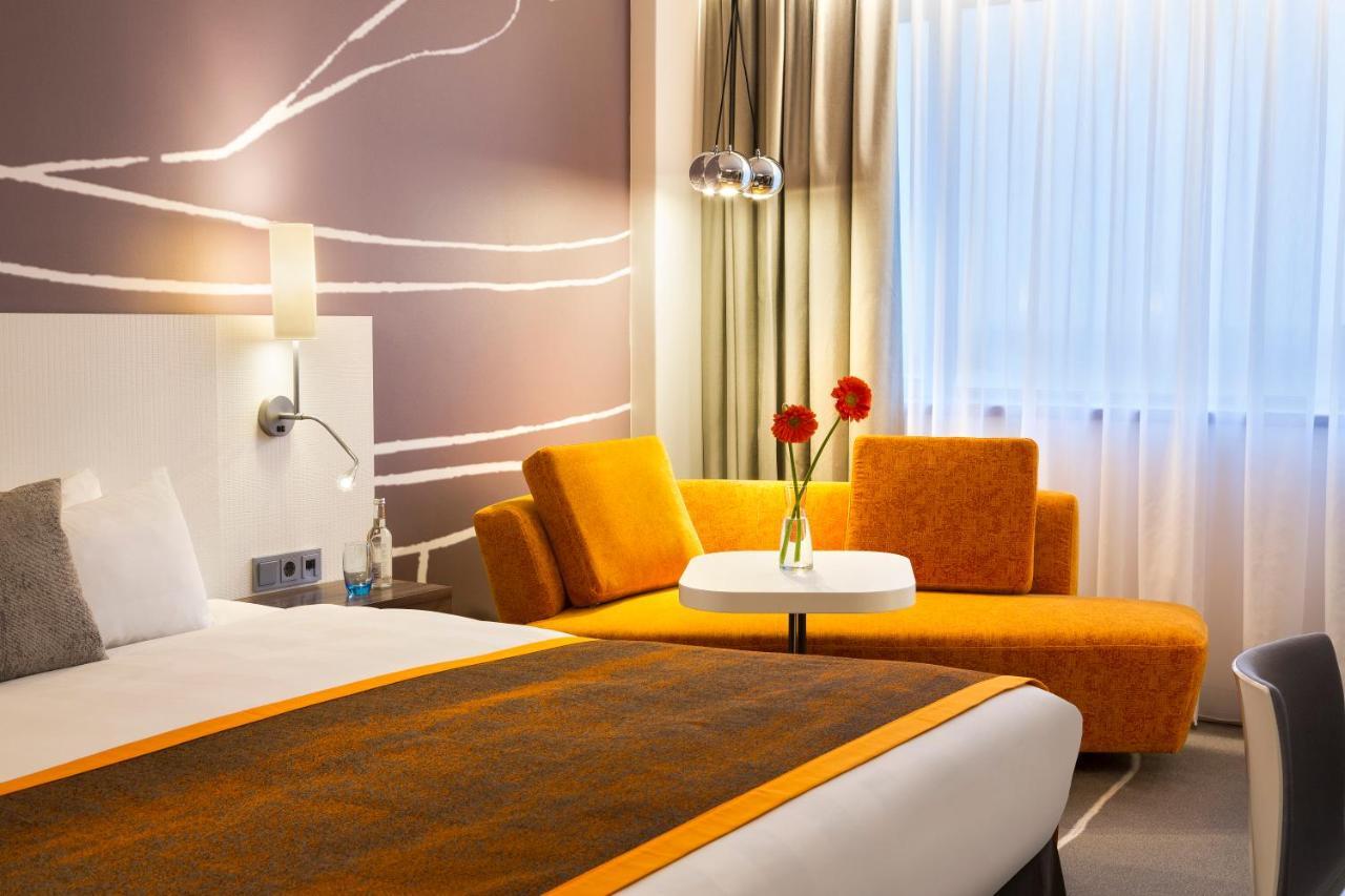 Holiday Inn Amsterdam Hotel
