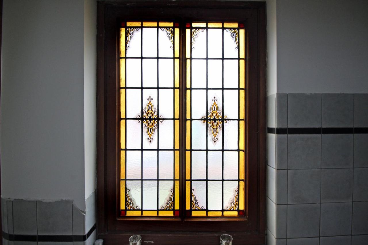 New Monumental Garden View Couette-café *