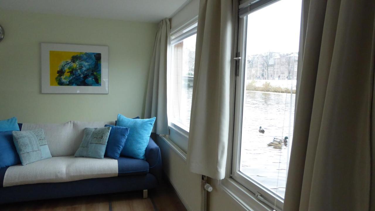 Appartement Houseboat In The Center, 5 Min Walk To Tropical Museum, Free Wifi! Amsterdam