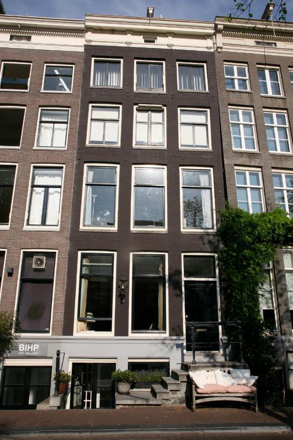 Canal Amsterdam