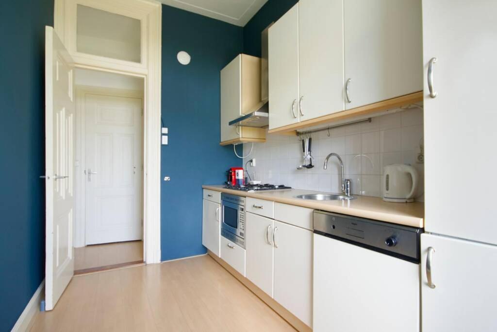 2 Bedroom 2 Bathroom Canal Appartement