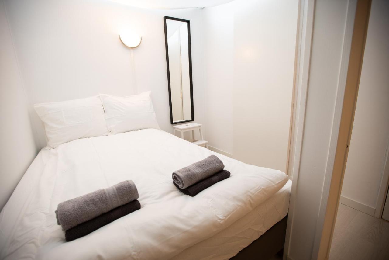 Bed & Breakfast Red Light District On Ground Floor Amsterdam