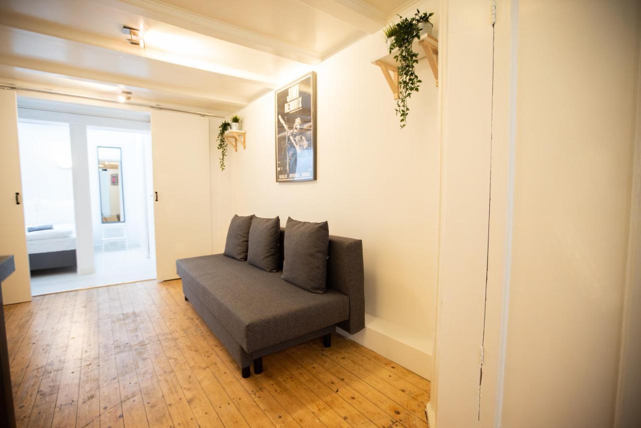 Bed & Breakfast Red Light District On Ground Floor 2*