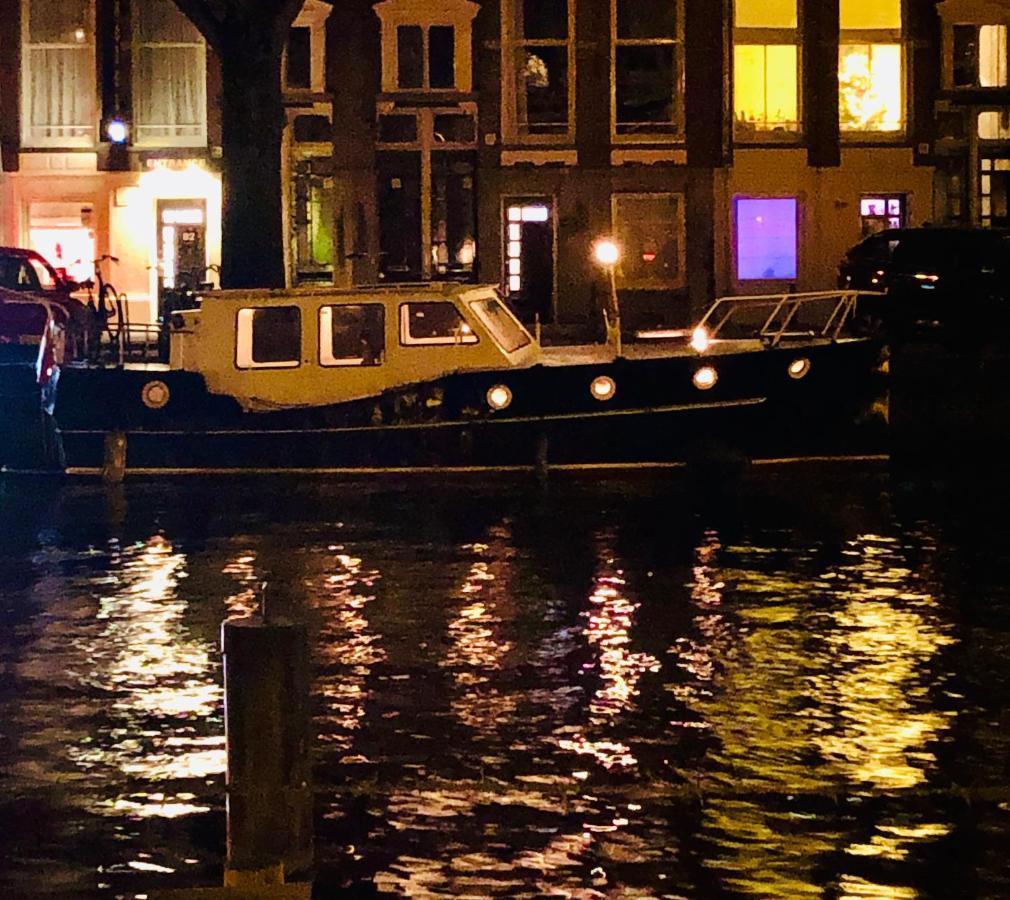 Boat Center Hotel en barco Ámsterdam