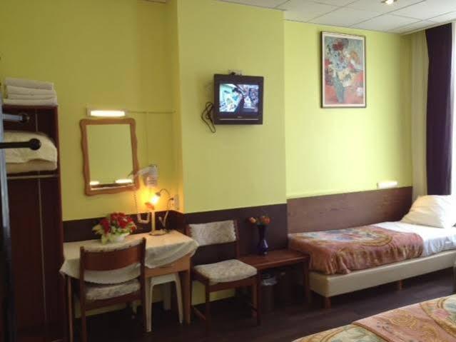 Vondel Garden - Digital Access Hotel