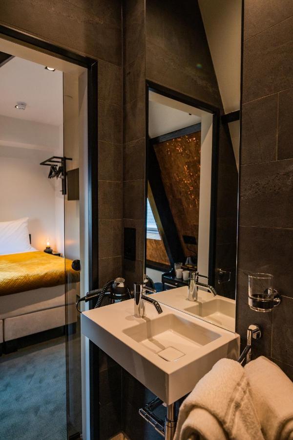 Hotel Sotel Station