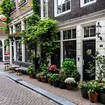 The Blossom House Amsterdam